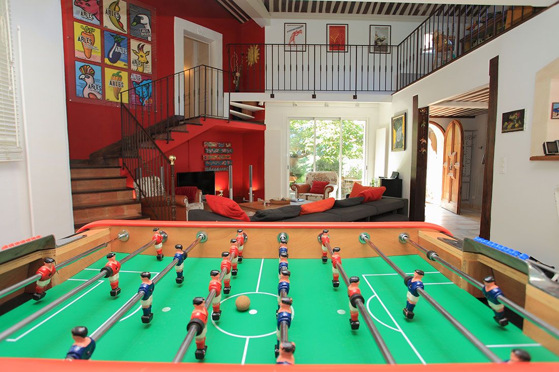 INTERIEURS-SEJOUR-SALON-BABY-FOOT-1